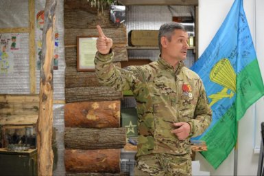 Трофеи БАРС-32: воронежский музей получил артефакты от офицера-добровольца