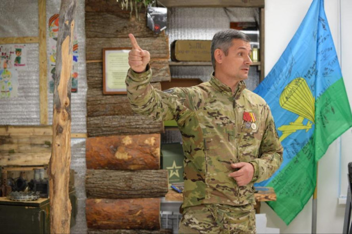 Трофеи БАРС-32: воронежский музей получил артефакты от офицера-добровольца