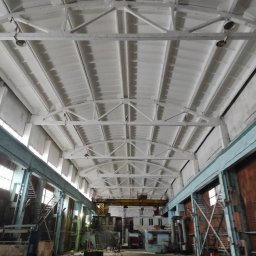 Весеннее воздействие на покрытие внутри цеха: почему краска отслаивается